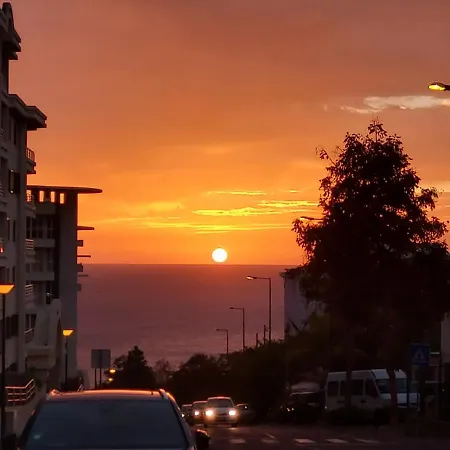 Apartment Getaway To Blue Paradise At Madeira Island *